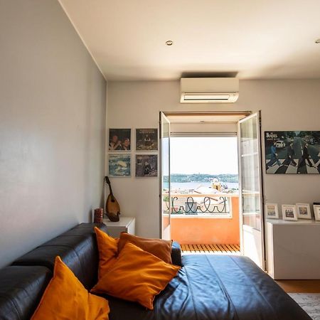 Ambassador River View Suites Lisbona Esterno foto